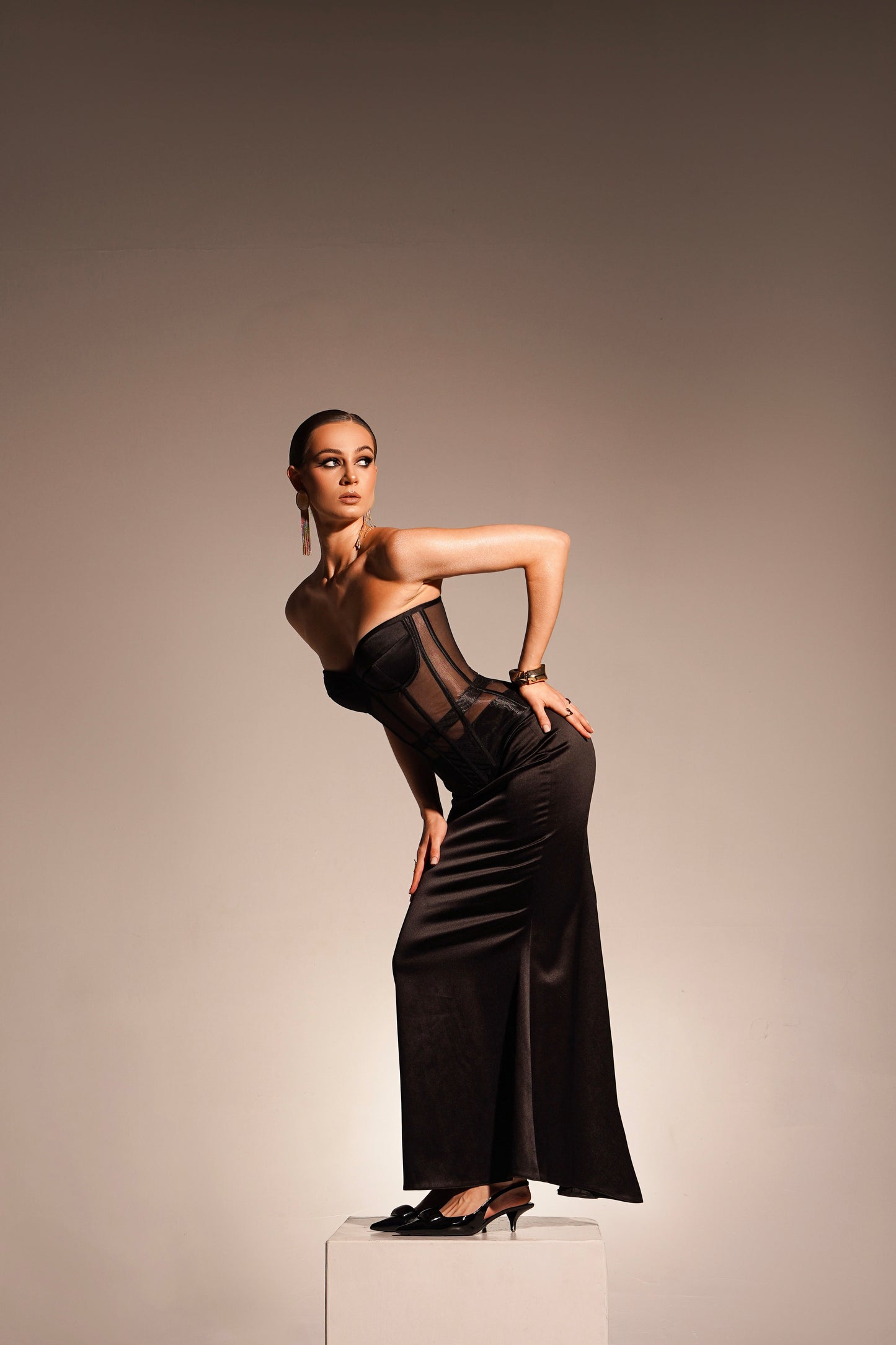 CLASSIC SATIN SKIRT BLACK