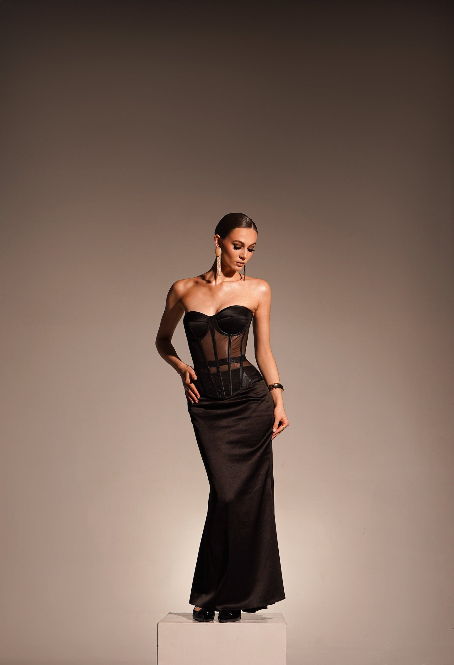 SET ALWAYS CORSET & CLASSIC SATIN SKIRT BLACK