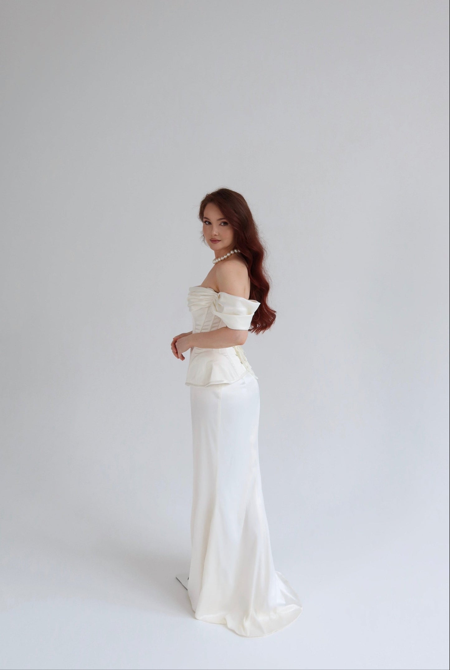 SET SOPHIE SATIN CORSET & CLASSIC SATIN SKIRT [with straps]