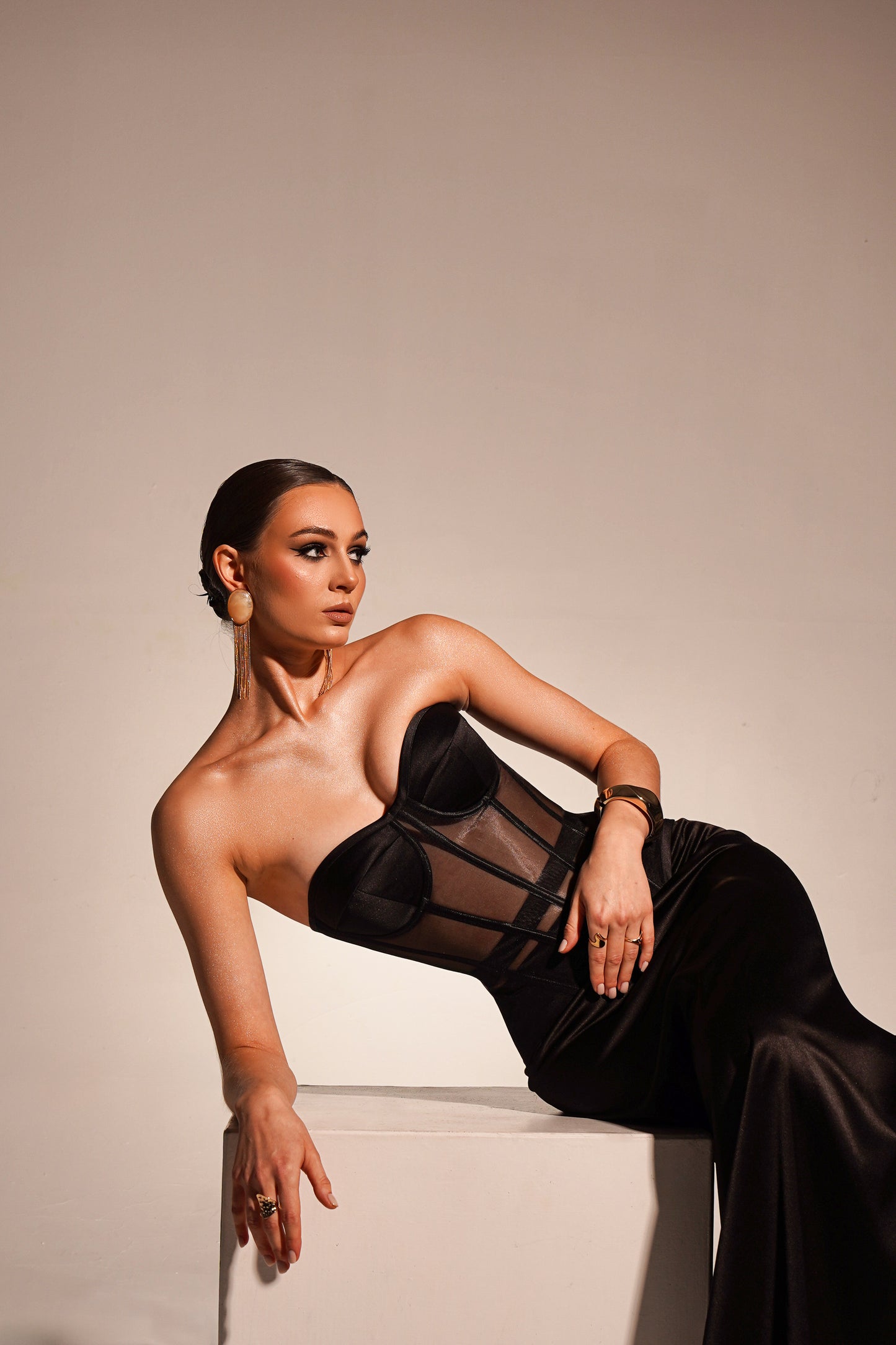 SET ALWAYS CORSET & CLASSIC SATIN SKIRT BLACK