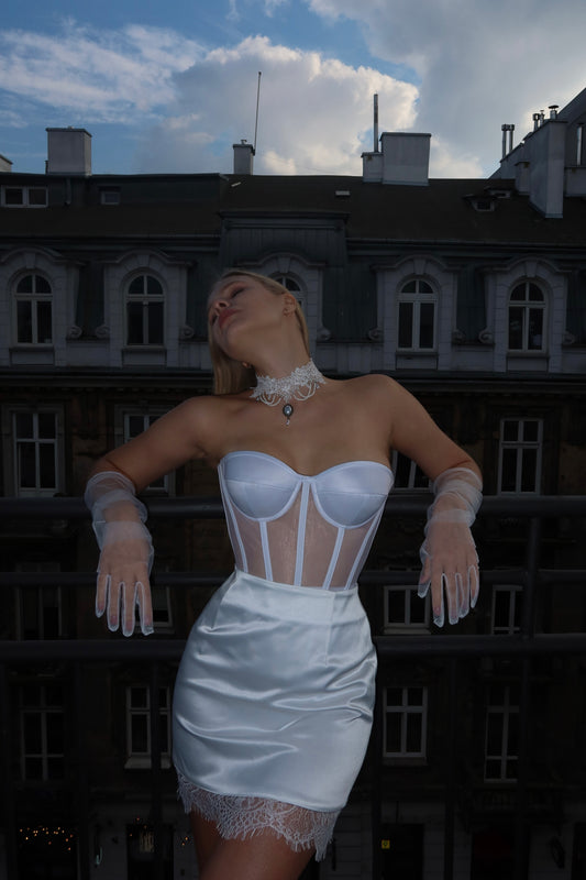 SET ALWAYS CORSET & MUSE SATIN SKIRT WHITE